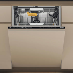 Whirlpool Maxi tub Integrated Dishwasher with Cutlery Tray SKU | W8IHP42LUK
