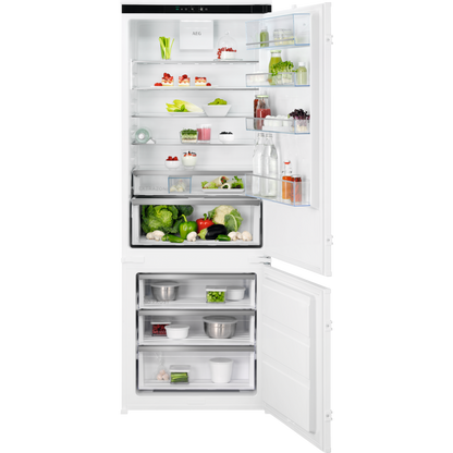 Aeg 7000 Greenzone Intergrated Fridge Freezer 70cm Wide | NSC7G751ES