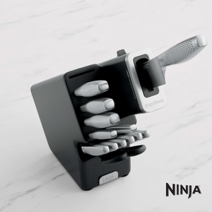 Ninja,, StaySharp Knife Block With Integrated Sharpener 14 Piece Set, Grey |  K62014EUUK
