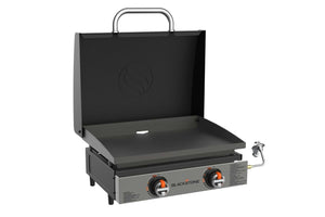 Blackstone 22" Outdoor Tabletop Griddle With Hood | 257-2144EU