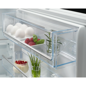 AEG 7000 Series 204 Litre Integrated Upright Freezer | NAB7N181EC