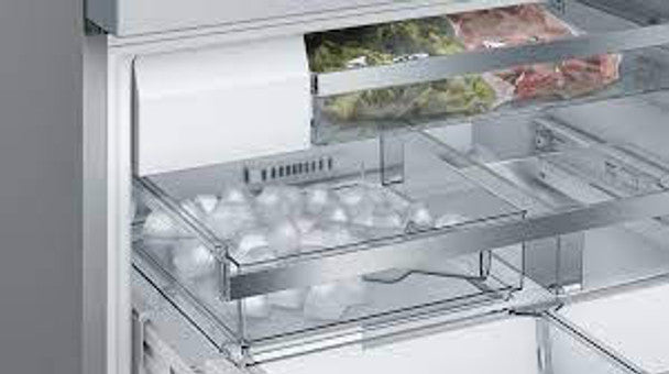 BOSCH Serie 8 American Style Fridge Freezer | KFF96PIEP
